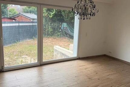 Haus Kerpen - 5 Zimmer, 130 m&sup2;, 1.750&euro; | Angebot:25905813