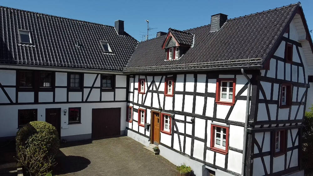 Einfamilienhaus Nettersheim / Marmagen Marmagen - 1 Zimmer, 215 m&sup2;, 389.000&euro; | Angebot:26656968