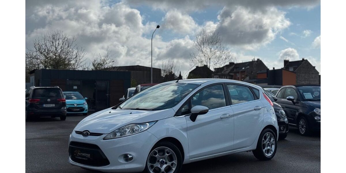 Ford Fiesta 125.872 km 5.599 &euro; Düren 52349