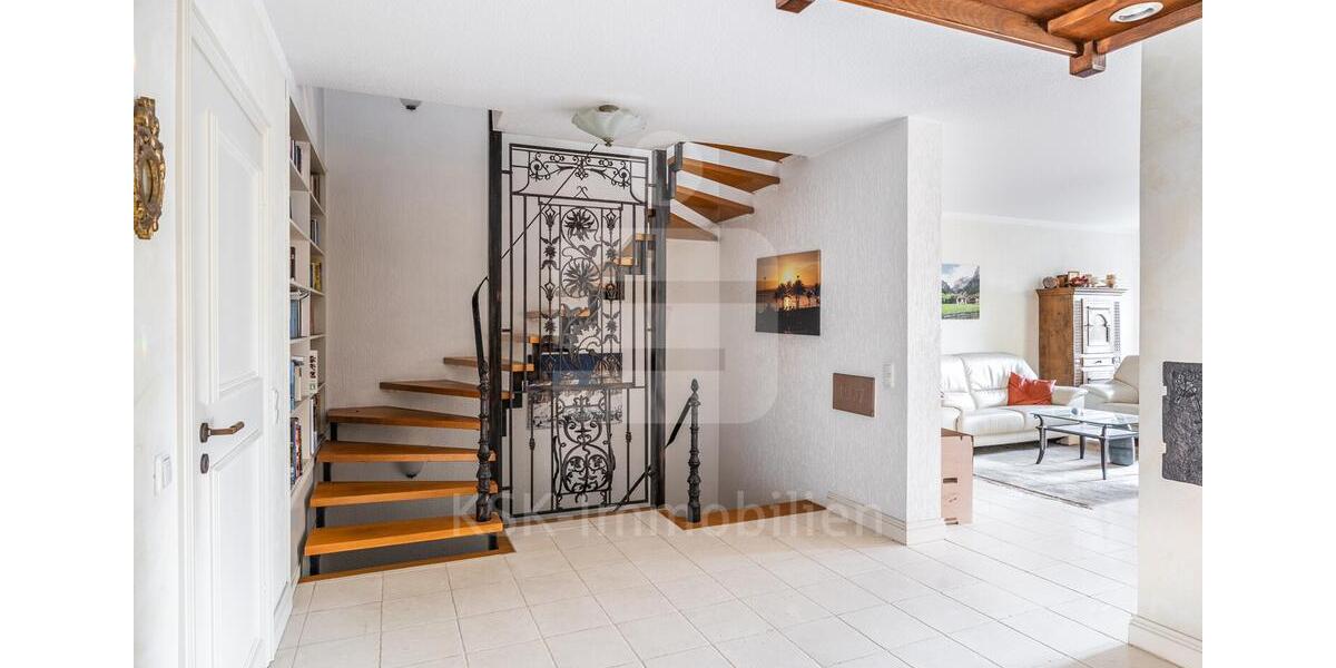 Reihenhaus Hürth - 5 Zimmer, 187 m&sup2;, 2.100&euro; | Angebot:24506717