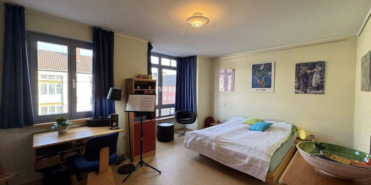 Einfamilienhaus Bonn Beuel - 8 Zimmer, 243 m&sup2;, 948.000&euro; | Angebot:25877346