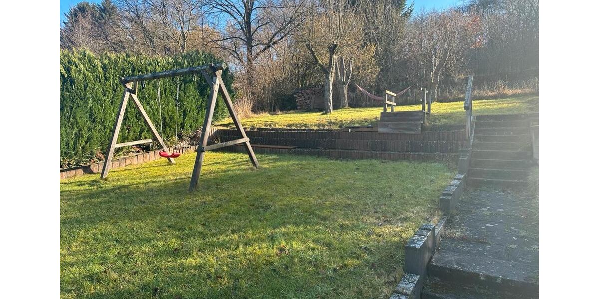 Einfamilienhaus Schleiden - 7 Zimmer, 218 m&sup2;, 340.000&euro; | Angebot:26234531