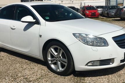 Opel Insignia 308.000 km 2.499 &euro; Bonn 53227
