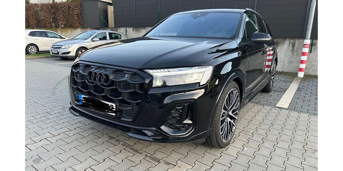 Audi Q7 26.000 km 77.000 &euro; Hürth 50354