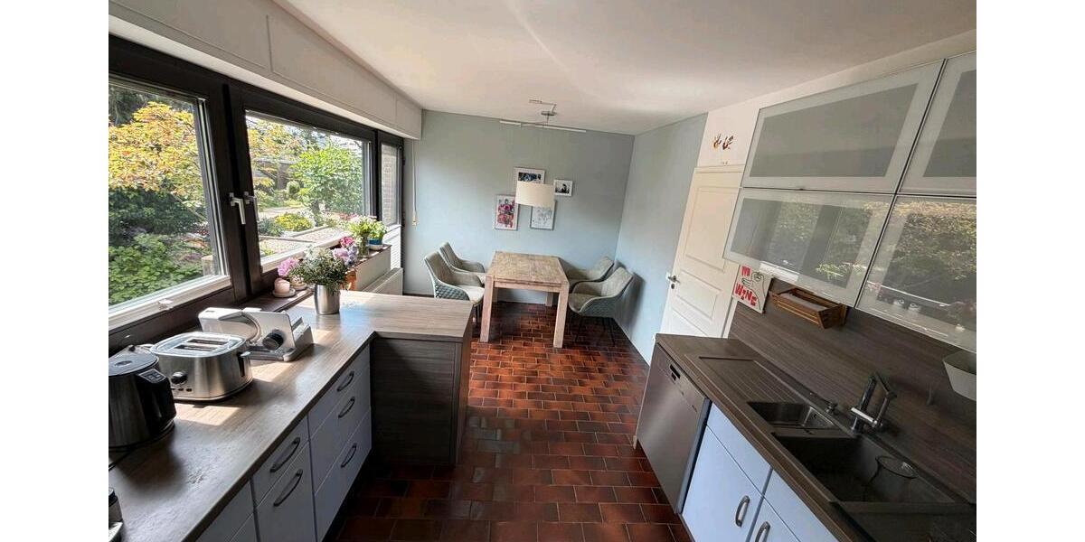 Etagenwohnung Bornheim - 3 Zimmer, 100 m&sup2;, 419.000&euro; | Angebot:26709022