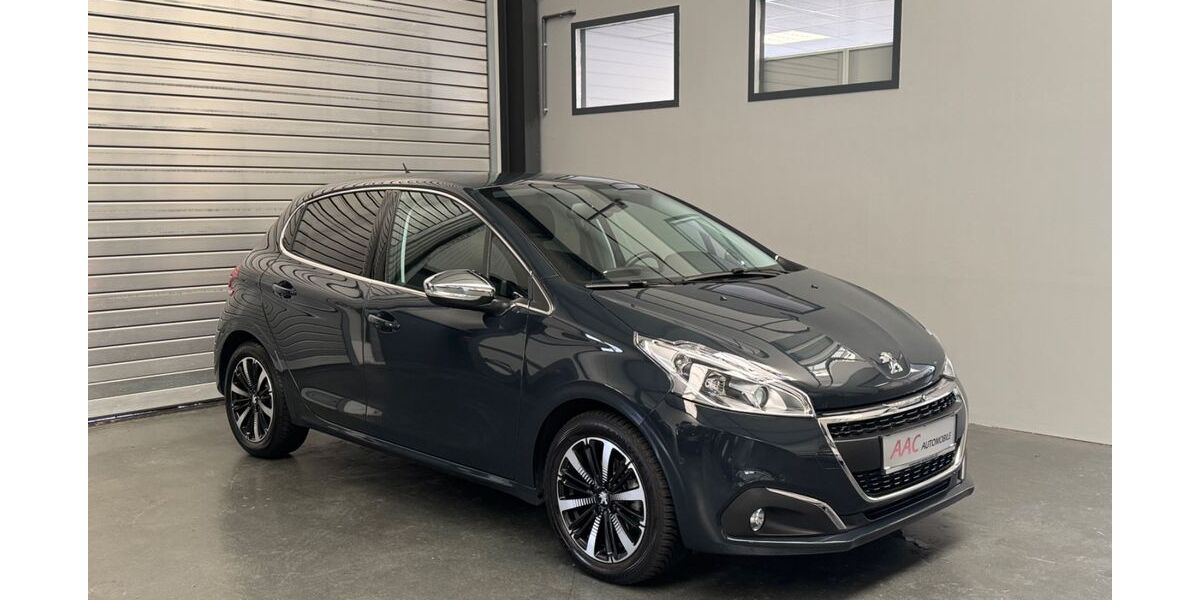Peugeot 208 24.000 km 13.290 &euro; Erftstadt 50374