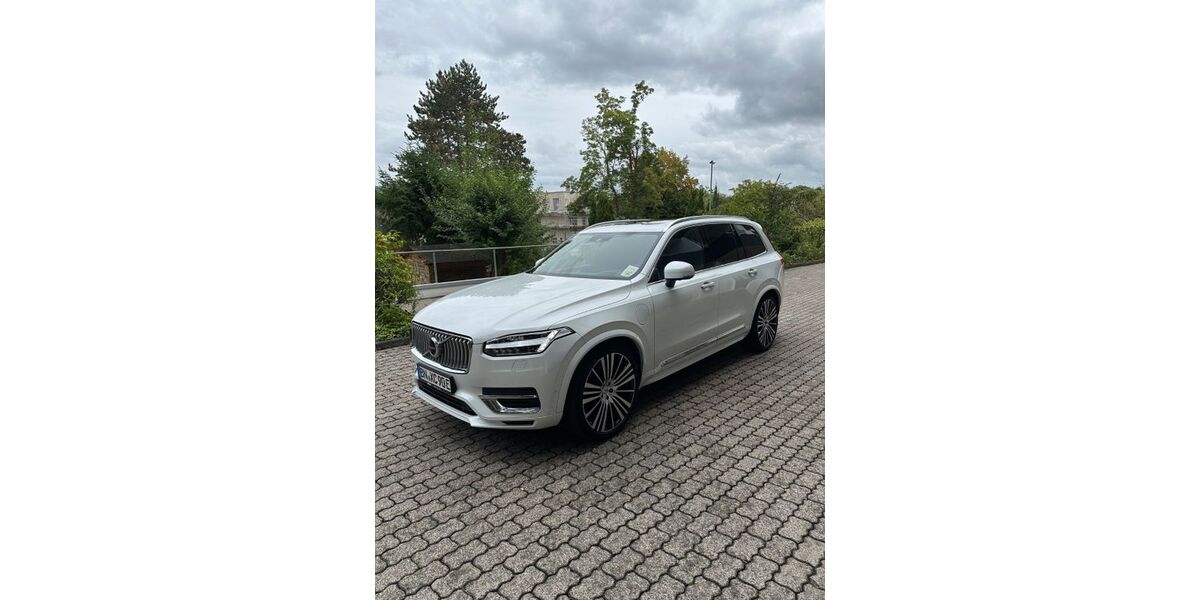 Volvo XC90 74.000 km 43.200 &euro; Bonn 53179
