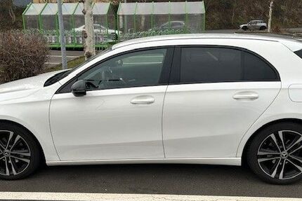 Mercedes-Benz A 180 81.000 km 19.500 &euro; Brühl 50321