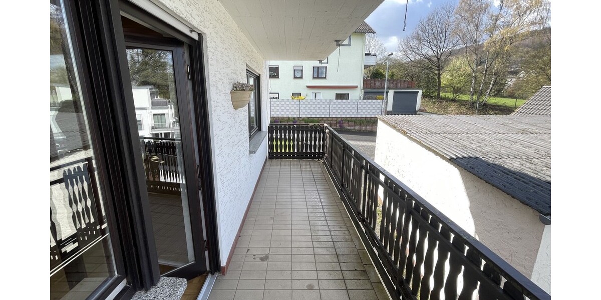 Großzügige Erdgeschosswohnung mit separatem Appartement in Ittenbach - Erdgeschoßwohnung Königswinter Ittenbach | Angebot:26067640