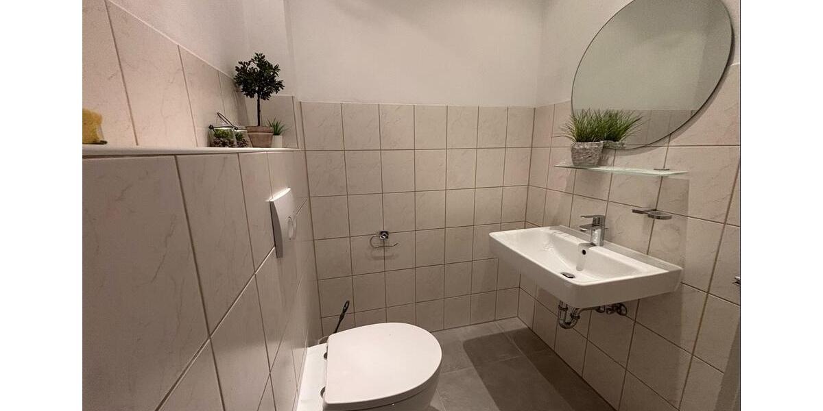 Dachgeschoßwohnung Bad Neuenahr-Ahrweiler Ahrweiler - 3 Zimmer, 126 m&sup2;, 980&euro; | Angebot:24474656