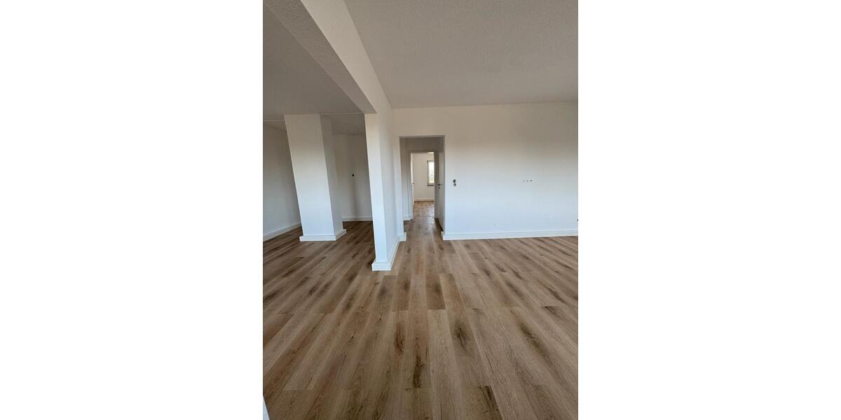 Etagenwohnung Zülpich - 2 Zimmer, 64 m&sup2;, 695&euro; | Angebot:25406247