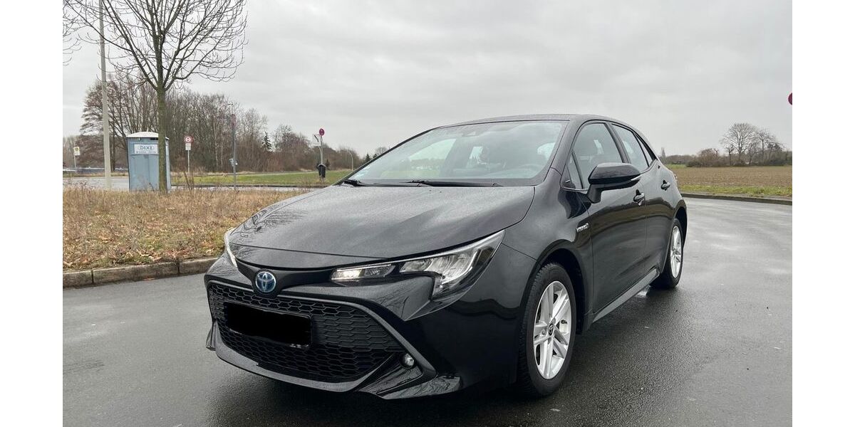 Toyota Corolla 89.800 km 17.100 &euro; Bonn 53119