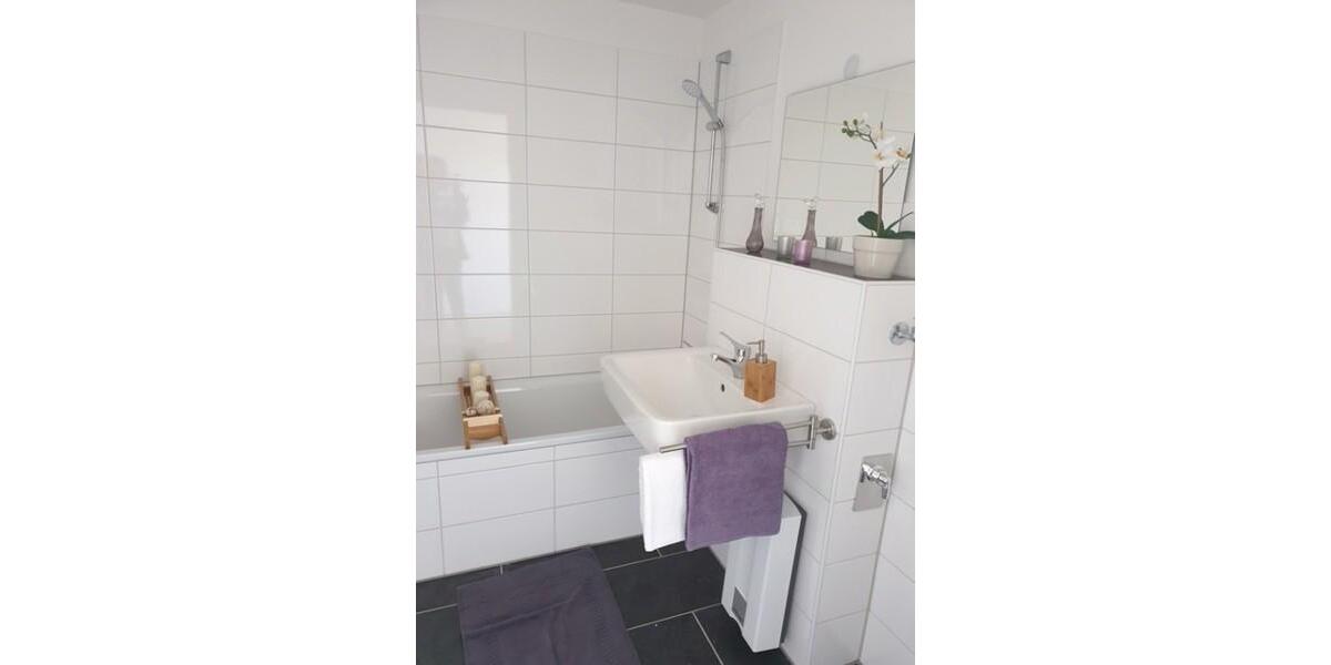 Etagenwohnung Bonn Hardtberg - 3 Zimmer, 79 m&sup2;, 990&euro; | Angebot:25394167