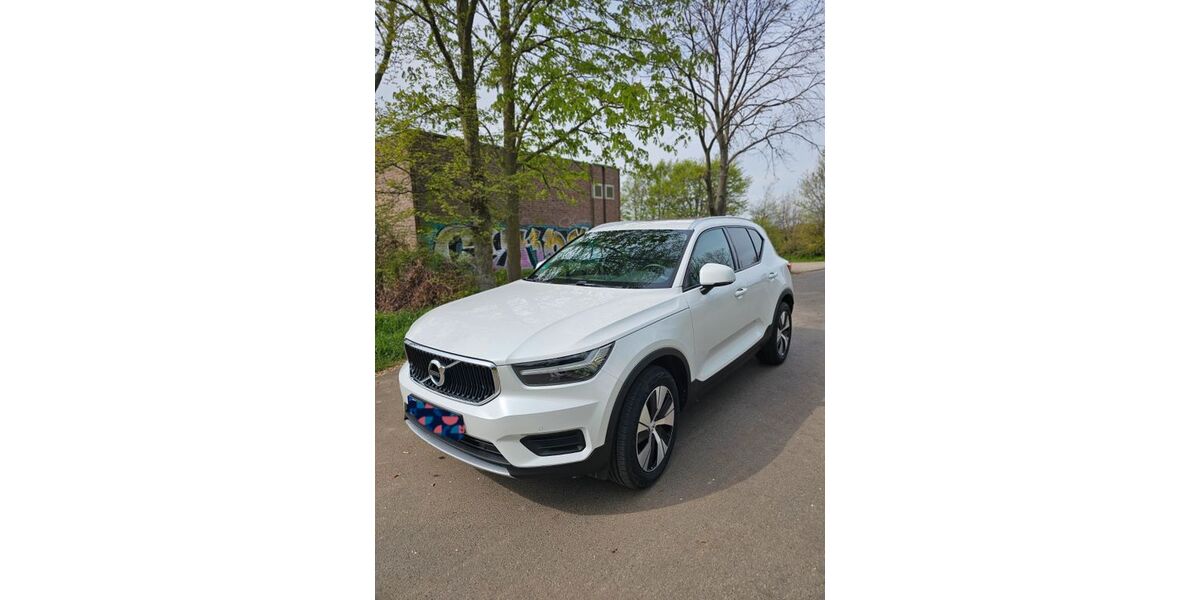 Volvo XC40 77.000 km 26.450 &euro; Euskirchen 53879