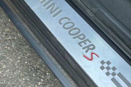 Mini Countryman S (Cooper) 63.000 km 9.999 &euro; Bonn 53175