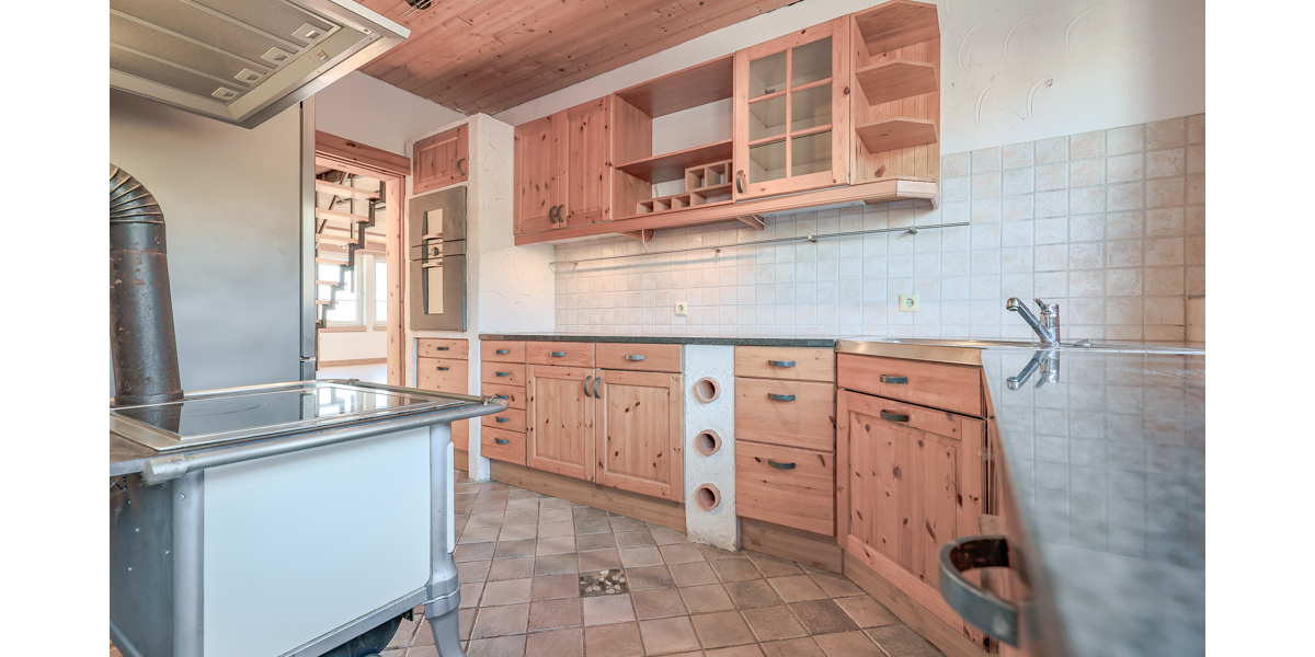 Ein- oder Zweifamilienhaus mit vielseitigen Nutzungsmöglichkeiten *provisionsfrei* - Zweifamilienhaus Königswinter | Angebot:25115228