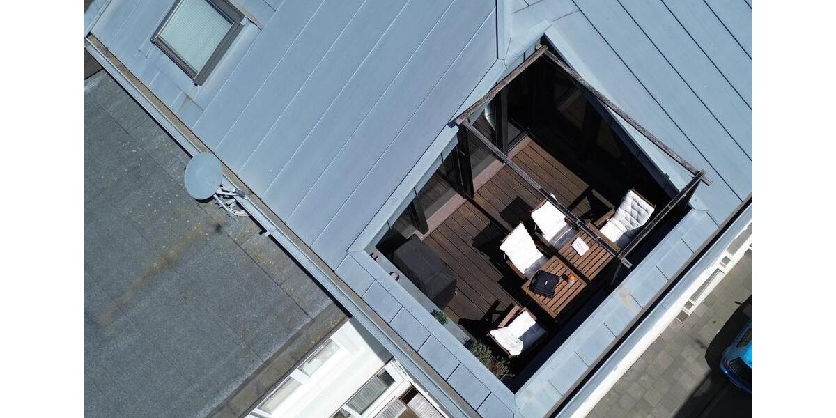 Dachgeschoßwohnung Bonn - 2 Zimmer, 77 m&sup2;, 399.000&euro; | Angebot:24629188