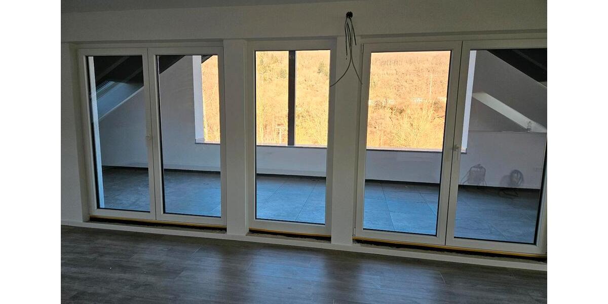 Erdgeschoßwohnung Heimbach - 2 Zimmer, 88 m&sup2;, 1.356&euro; | Angebot:25907484