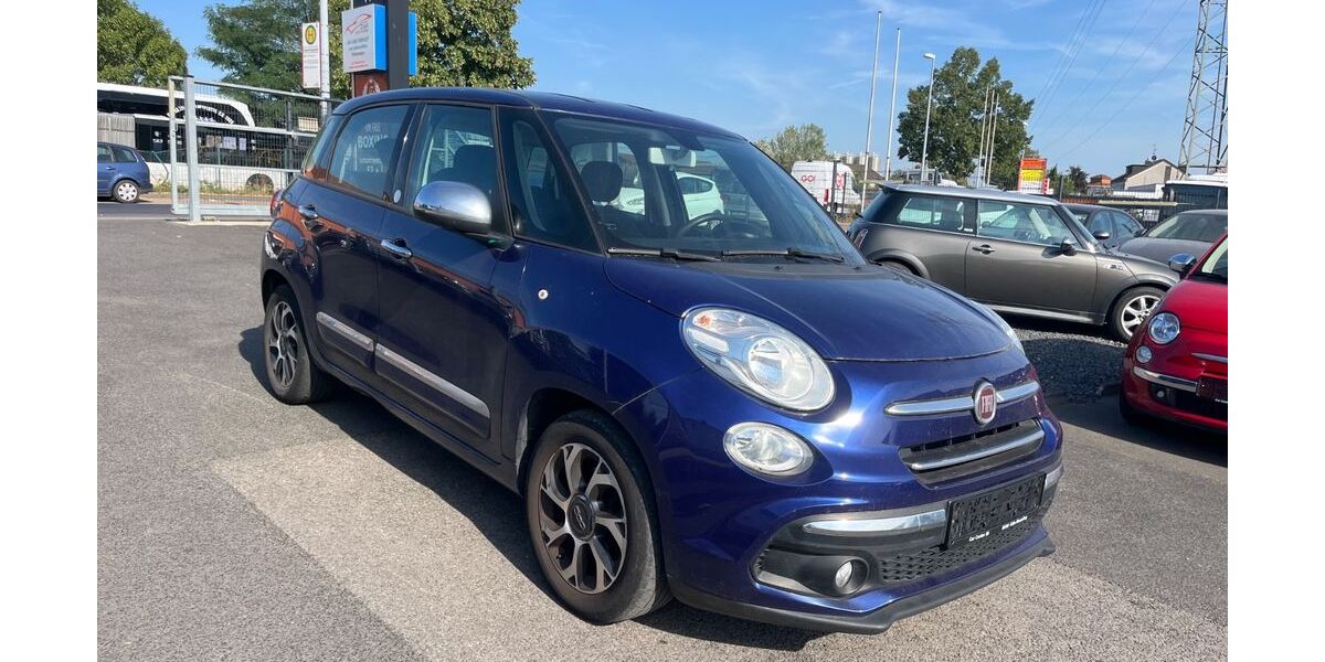 Fiat 500L 120.000 km 6.600 &euro; Wesseling - Köln 50389
