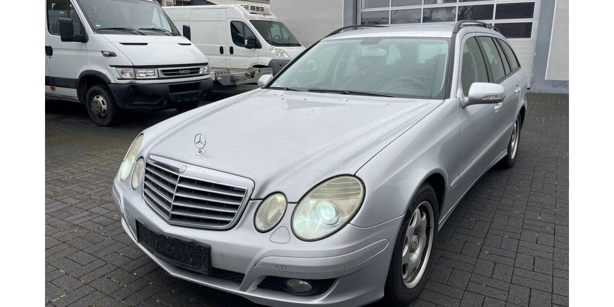 Mercedes-Benz E 220 351.000 km 1.990 &euro; Düren 52351