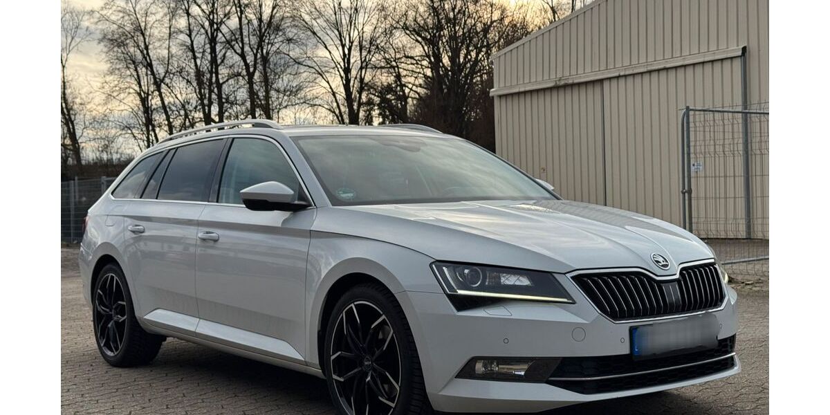 Skoda Superb 159.559 km 18.990 &euro; Mechernich 53894