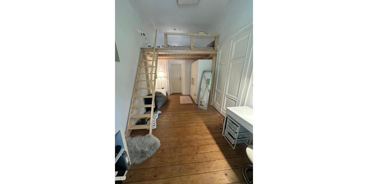Etagenwohnung Bonn - 15 Zimmer, 120 m&sup2;, 480&euro; | Angebot:25883339