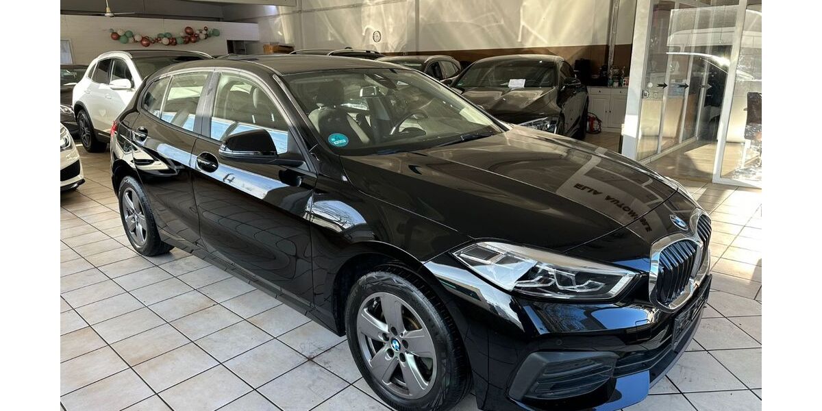 BMW 118 46.000 km 21.900 &euro; Bonn 53119