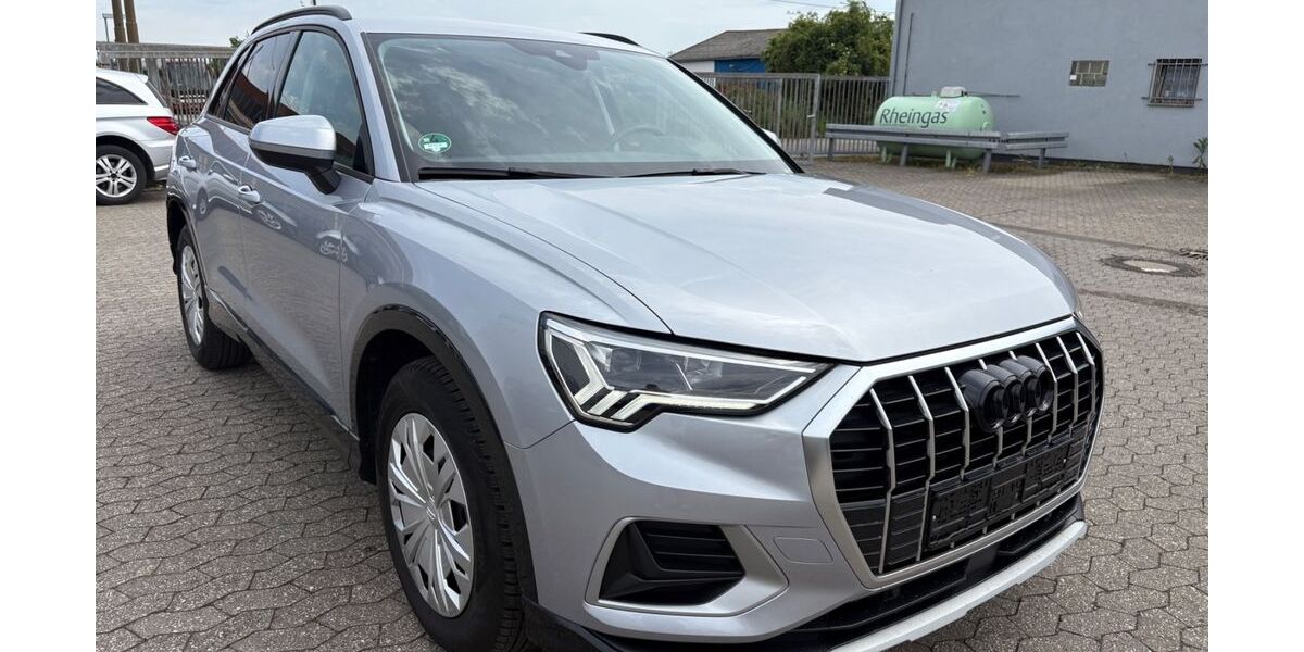 Audi Q3 49.900 km 24.950 &euro; Bornheim 53332