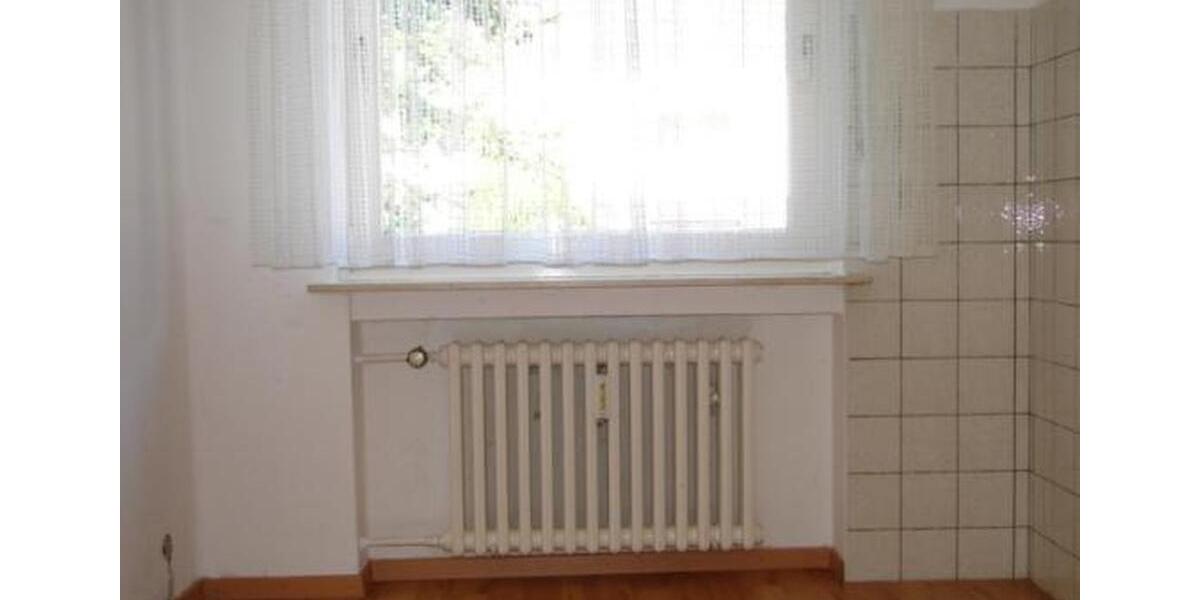 Etagenwohnung Wachtberg - 4 Zimmer, 106 m&sup2;, 1.100&euro; | Angebot:25921774