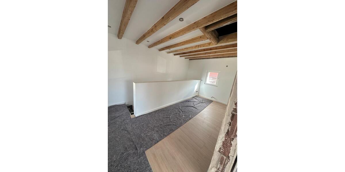 Mehrfamilienhaus, Wohnhaus Erftstadt - 3.5 Zimmer, 96 m&sup2;, 1.300&euro; | Angebot:26020624