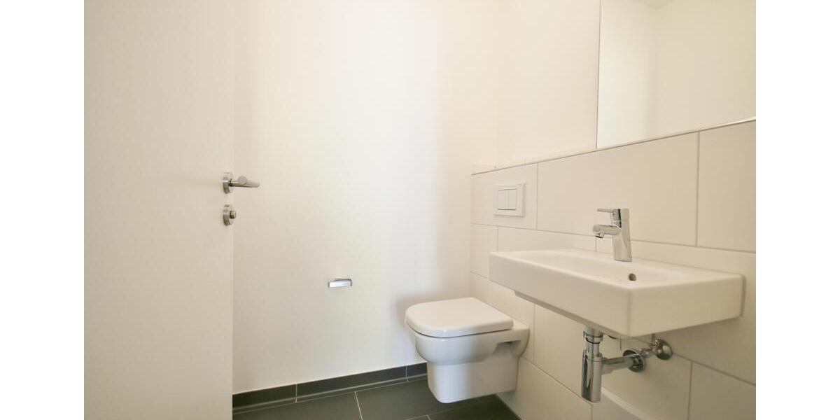 Etagenwohnung Bonn Auerberg - 3 Zimmer, 105 m&sup2;, 1.285&euro; | Angebot:25784493