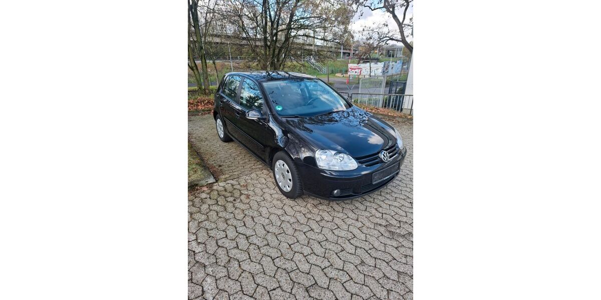 VW Golf 126.000 km 4.200 &euro; Bonn 53227