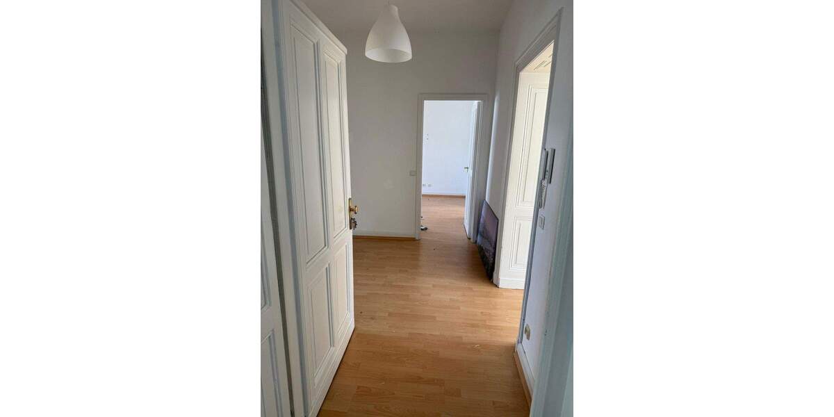 Etagenwohnung Bonn Zentrum - 3 Zimmer, 80 m&sup2;, 1.350&euro; | Angebot:25676144