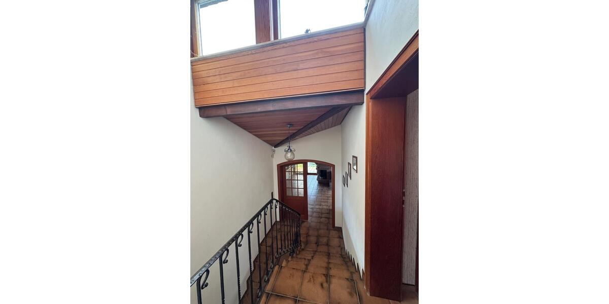 Einfamilienhaus Bad Münstereifel - 8 Zimmer, 226 m&sup2;, 840.000&euro; | Angebot:26715262
