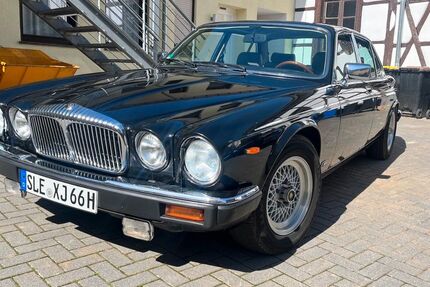 Jaguar XJ12 109.308 km 13.199 &euro; Mechernich 53894