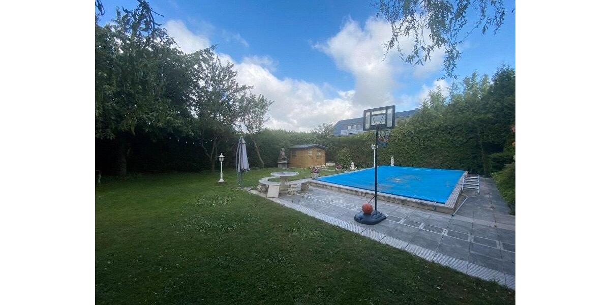 Einfamilienhaus Mechernich - 7 Zimmer, 244 m&sup2;, 579.000&euro; | Angebot:25144814