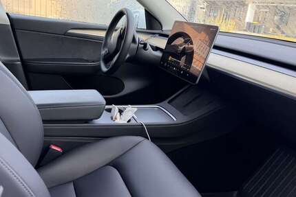 Tesla Model Y 39.695 km 29.999 &euro; Euskirchen 53881