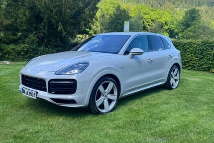 Porsche Cayenne 119.000 km 57.900 &euro; Hürtgenwald 52393