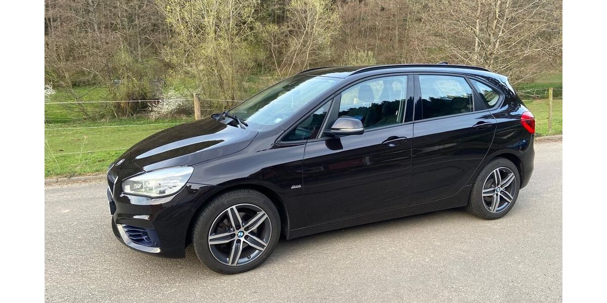 BMW 218 Active Tourer 188.493 km 9.400 &euro; Schleiden 53937