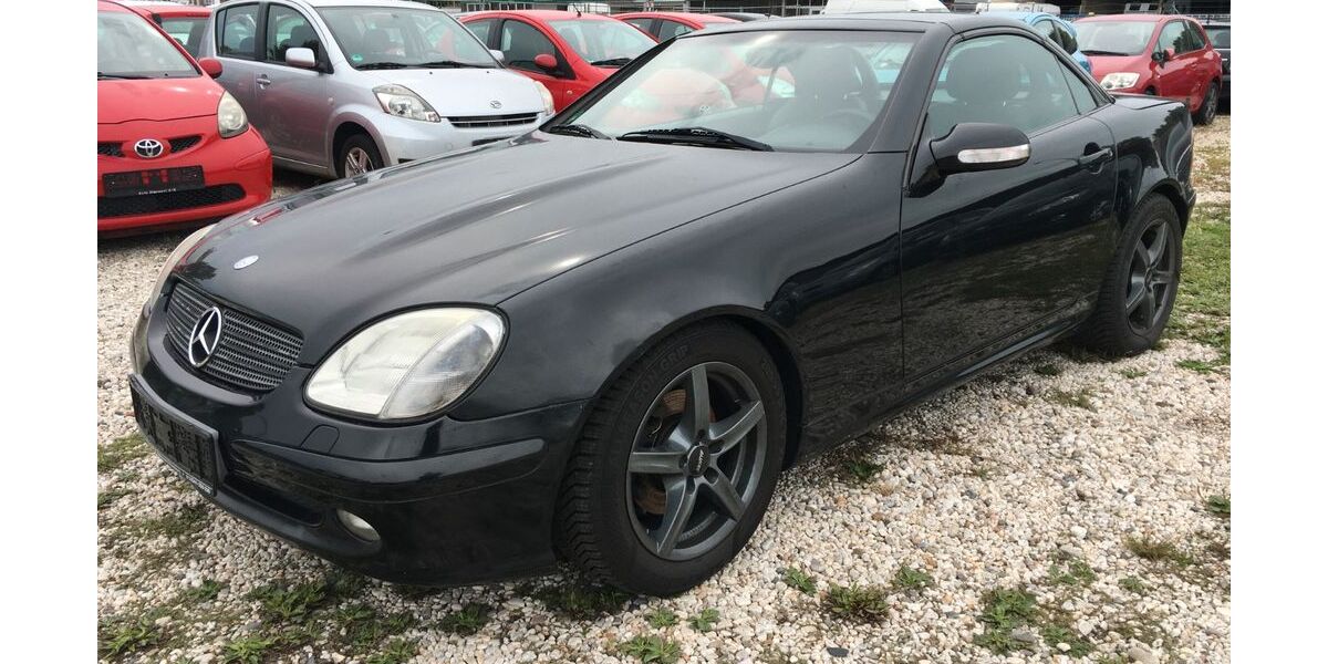 Mercedes-Benz SLK 200 246.000 km 1.999 &euro; Bonn 53227