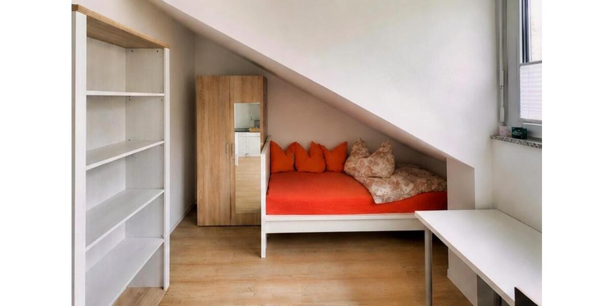 Dachgeschoßwohnung Bonn Poppelsdorf - 1 Zimmer, 18 m&sup2;, 149.000&euro; | Angebot:27067657