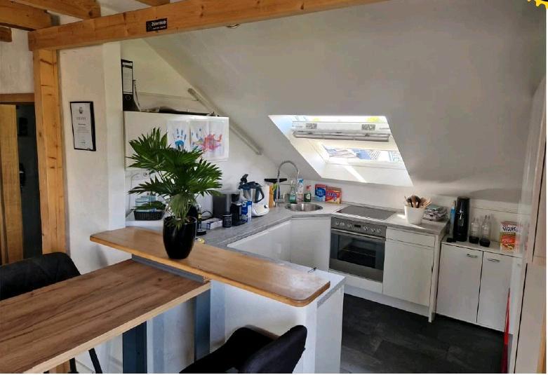 Dachgeschoßwohnung Swisttal - 1 Zimmer, 40 m&sup2;, 500&euro; | Angebot:26038173