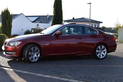 BMW 330 223.500 km 13.900 &euro; Bad Münstereifel 53902