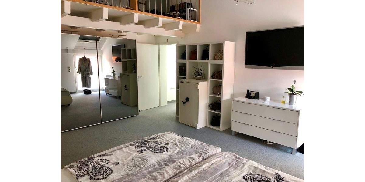 Einfamilienhaus Düren Berzbuir - 9 Zimmer, 450 m&sup2;, 1.390.000&euro; | Angebot:25802723