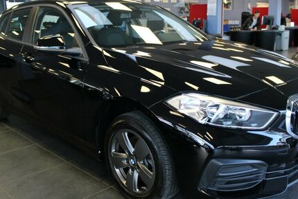 BMW 118 118d Aut. Advantage 15.390 km 21.980 &euro; Euskirchen 53881