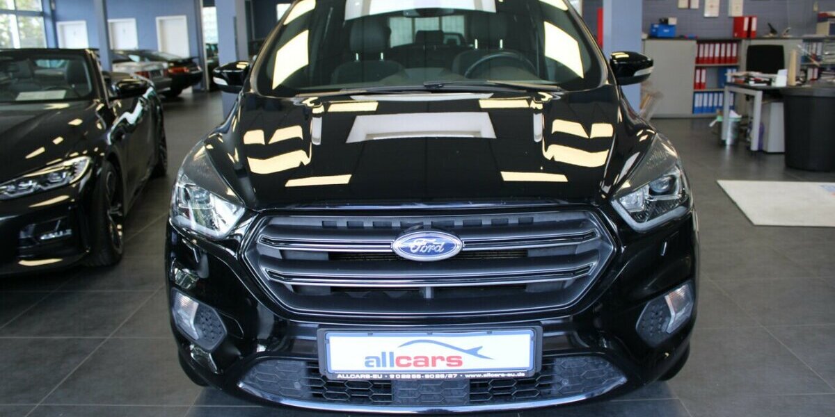 Ford Kuga 1.5 EcoBoost 2x4 ST-Line 104.377 km 12.980 &euro; Euskirchen 53881