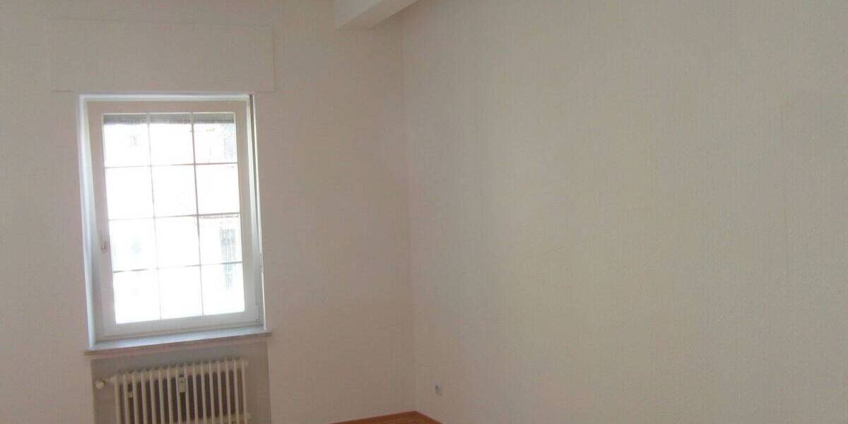 Etagenwohnung Bonn Endenich - 2 Zimmer, 36 m&sup2;, 540&euro; | Angebot:25957494
