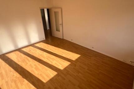 Wohnung Bonn - 3 Zimmer, 76 m&sup2;, 900&euro; | Angebot:25920062