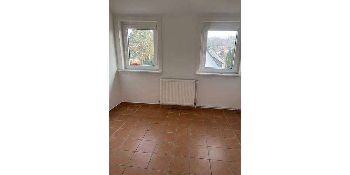 Etagenwohnung Hameln Nordstadt - 3 Zimmer, 81 m&sup2;, 735&euro; | Angebot:25752905