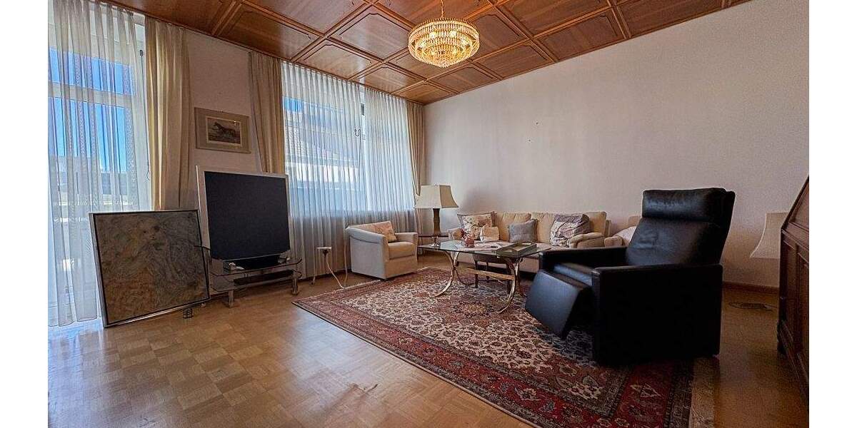 Terrassenwohnung Bad Neuenahr-Ahrweiler Bad Neuenahr - 4 Zimmer, 150 m&sup2;, 1.390&euro; | Angebot:25695615